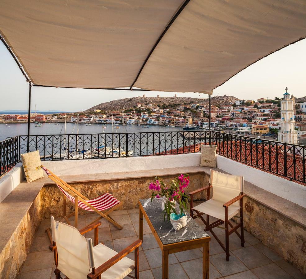 Rosalia Apartments Chalki Town Exteriér fotografie
